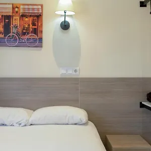 3* Casa de hóspedes Golden Alcala
