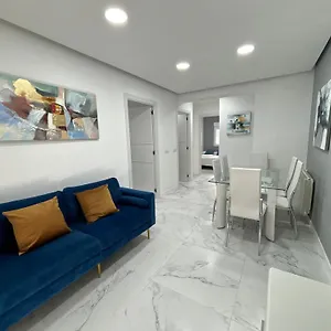  Apartamento Hermoso Piso A Estrenar Carolina