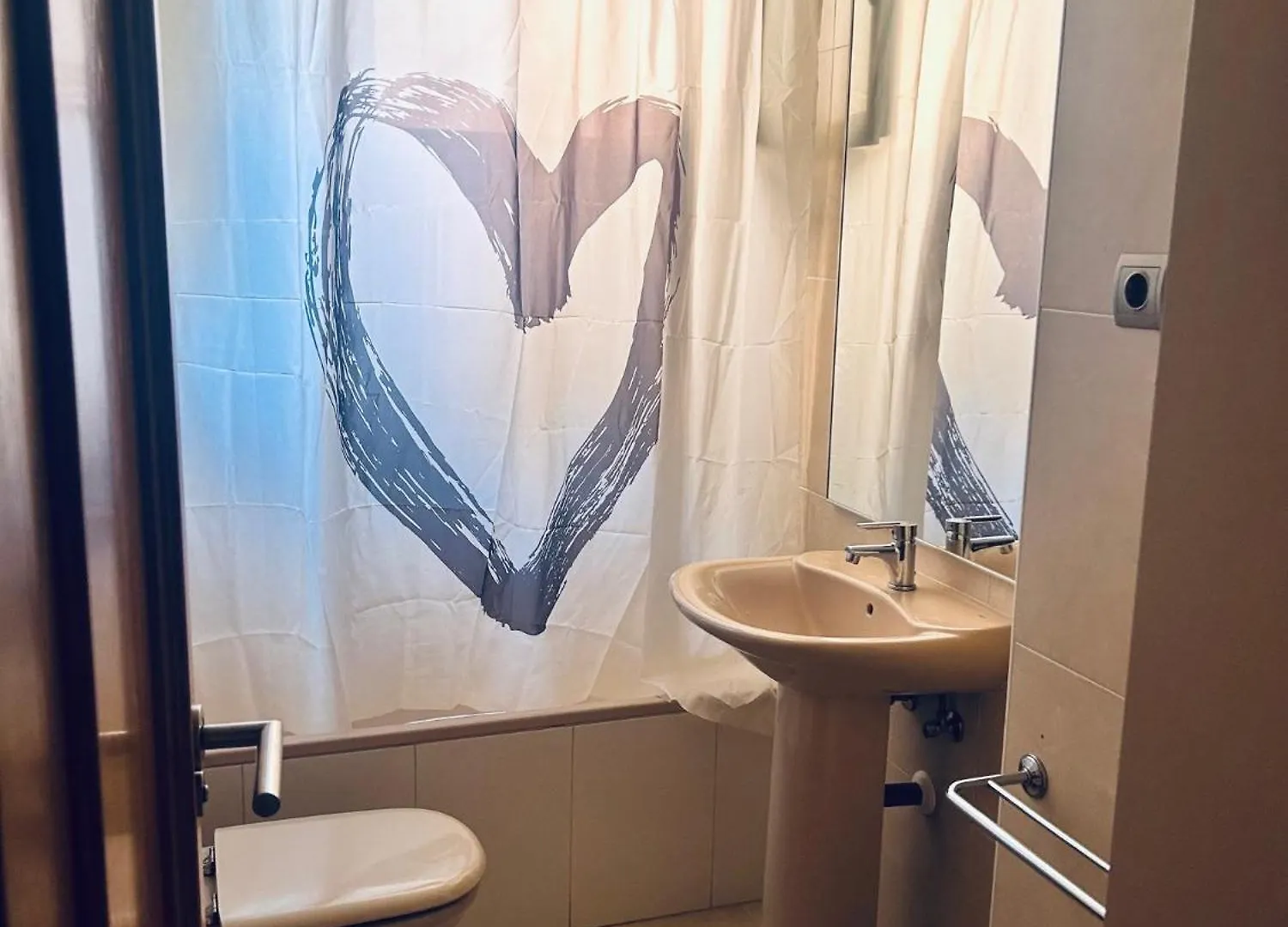 דירה מדריד Apartamento Belfast Con Wifi, Piscina Y Netflix